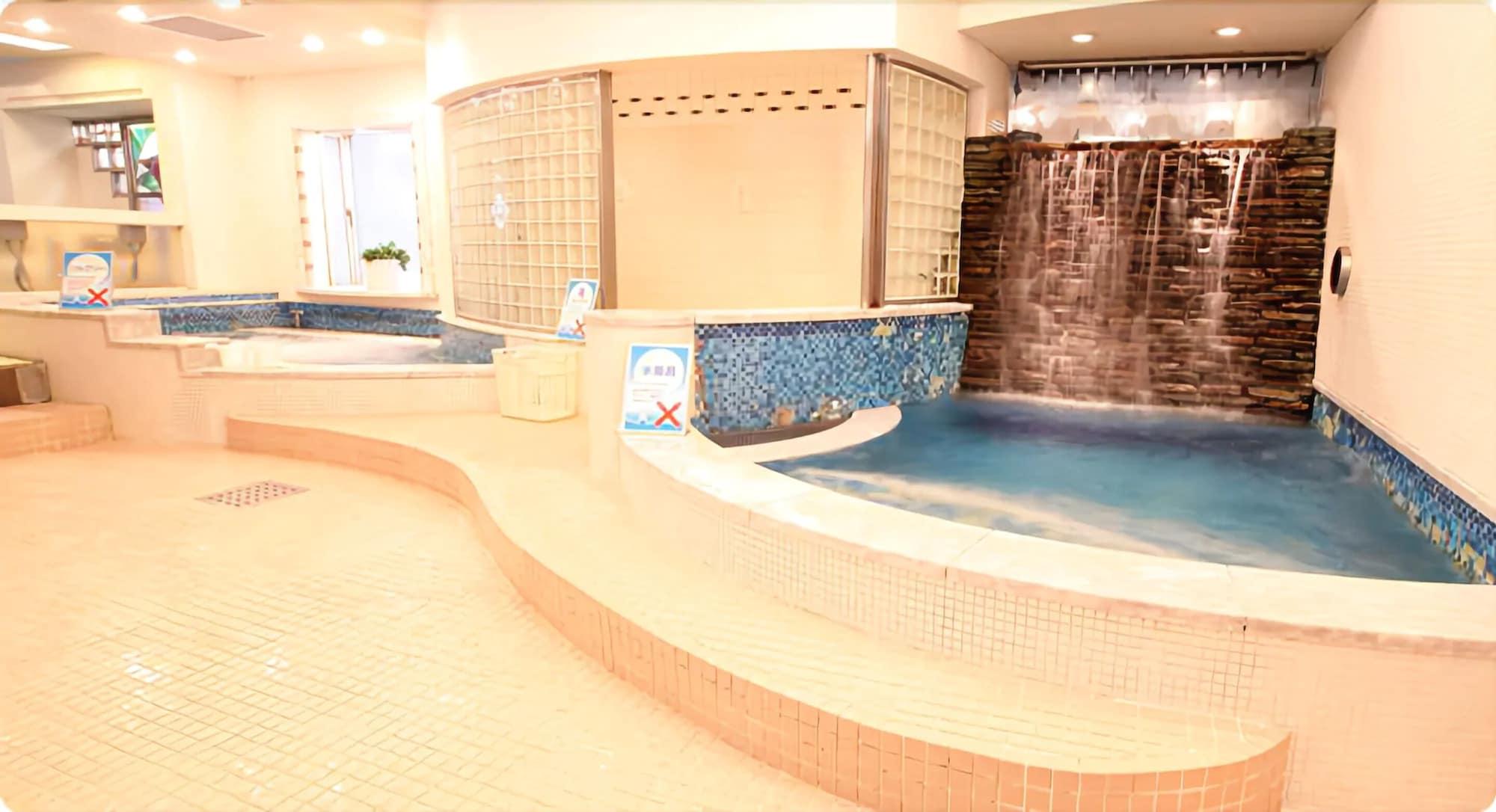 Capsule Inn Osaka - Caters To Men Exterior photo