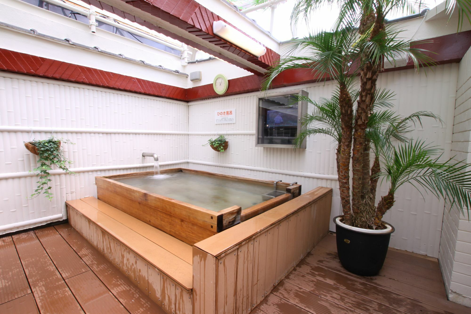 Capsule Inn Osaka - Caters To Men Exterior photo